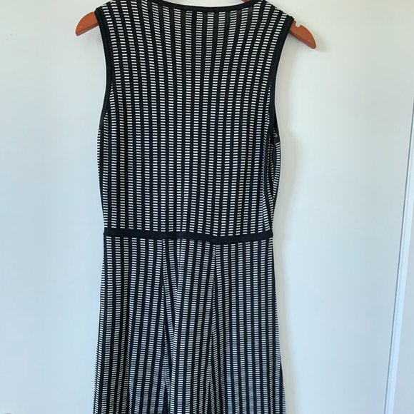 TRISTAN Fit & Flare Knit Dress - Picture 14 of 14